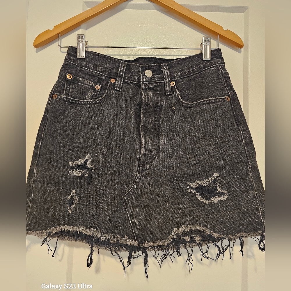 Levi's Skirt